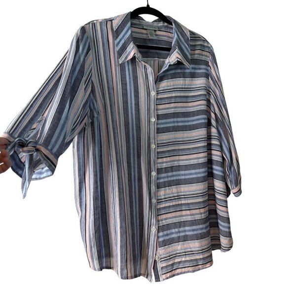 Catherine's Women's Light Weight Rayon Blend Striped Blouse Size 1X (18,20) - Picture 1 of 10